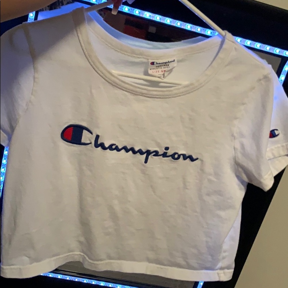Champion crop tee